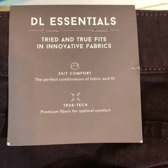 NWT DL1961 Russell Slim Straight Cabernet Pants 33